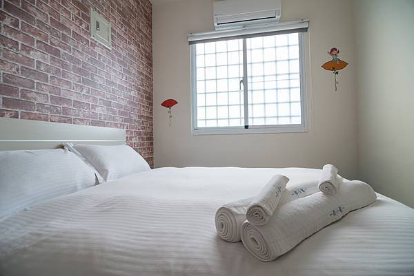 台南民宿住宿推薦_安平房小屋~房型介紹>雙人房4 台南民宿住宿推薦_安平房小屋~房型介紹>雙人房4