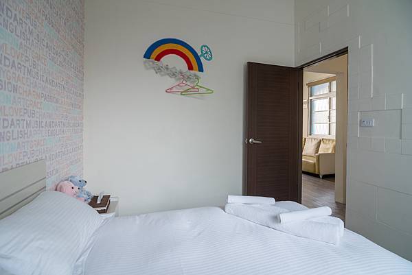 台南民宿住宿推薦_安平房小屋~房型介紹>四人房5 台南民宿住宿推薦_安平房小屋~房型介紹>四人房5