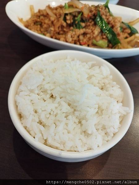 LINE_ALBUM_泰國城泰式料理_231212_3.jpg