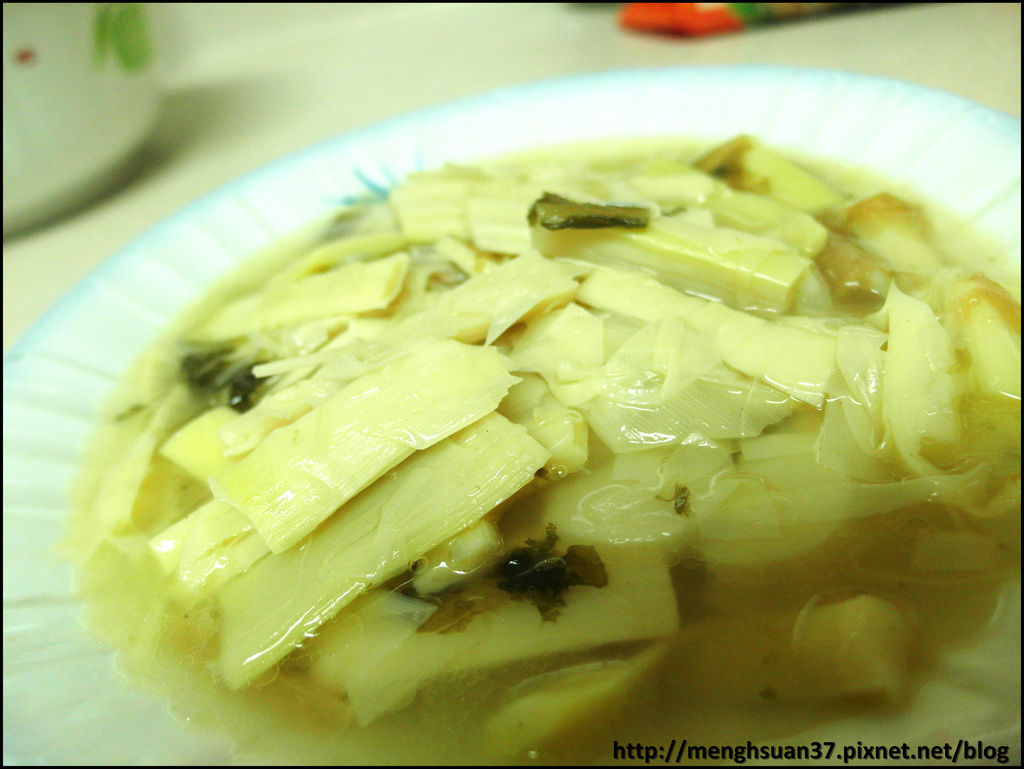 《邀約試吃》全家大小都愛的濃純香【農純鄉雞湯】 《邀約試吃》全家大小都愛的濃純香【農純鄉雞湯】