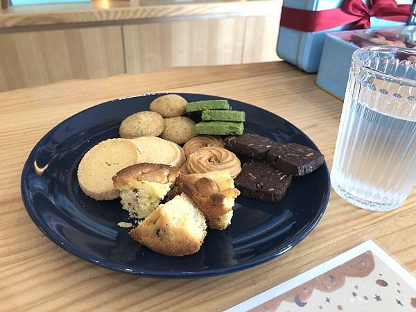 IMG_7405.JPG IMG_7405.JPG