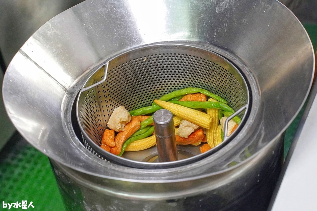 DM鮮嫩湯汁香雞排彰化溪湖店:超狂爆汁雞排,多達8種口味沾醬 DM鮮嫩湯汁香雞排彰化溪湖店:超狂爆汁雞排,多達8種口味沾醬