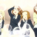 K-ON_09_20.jpg