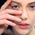 elle-19-elle-19-alexander-wang-nail-trends-xln-lgn