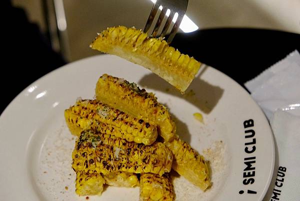 民生社區早午餐｜台北最強美式三明治！SEMI CLUB分號俱