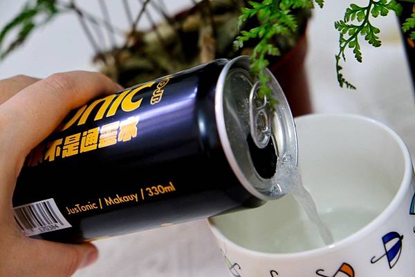 馬告氣泡水開箱!台灣限定馬告風味大解析|氣泡爽快,微酸柑橘香