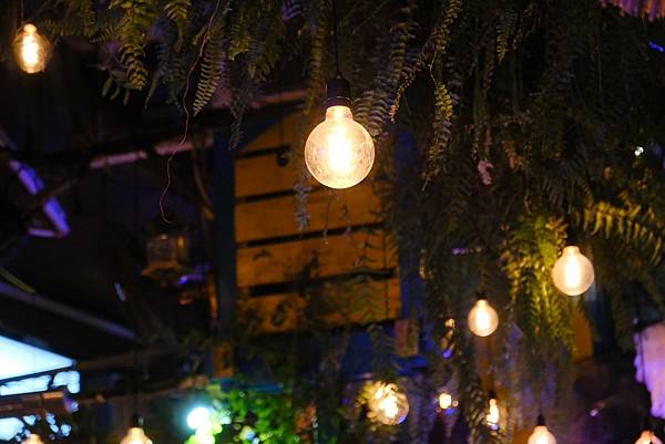 台北Café Dalida:LGBTQ+友善餐酒館,享受松露