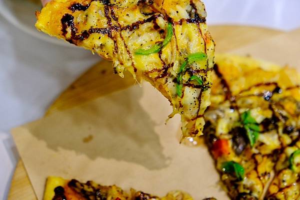 板橋蔬食新選擇!VGest低碳披薩甜蜜蜜雙人餐:堅果蘑菇濃湯