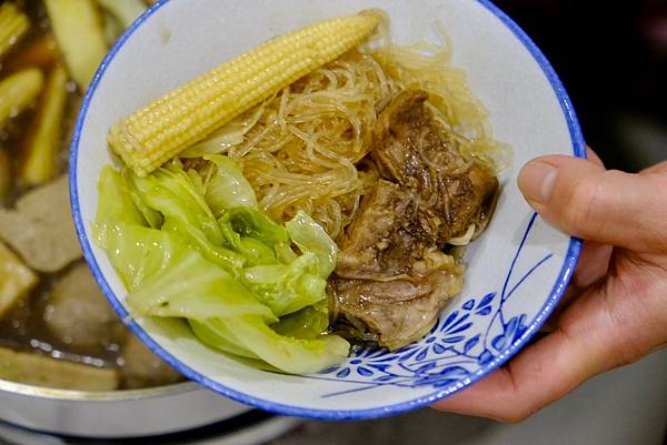 鄉野羊肉爐三款湯頭大評比|藥膳、清燉、胡椒齊上陣,宅配美食輕