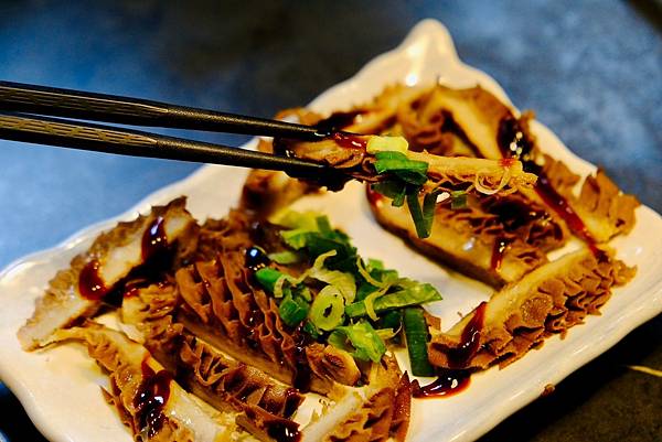 【板橋巷弄必吃牛肉麵】吾時•食:清燉湯頭極品、五椒麻辣湯底超