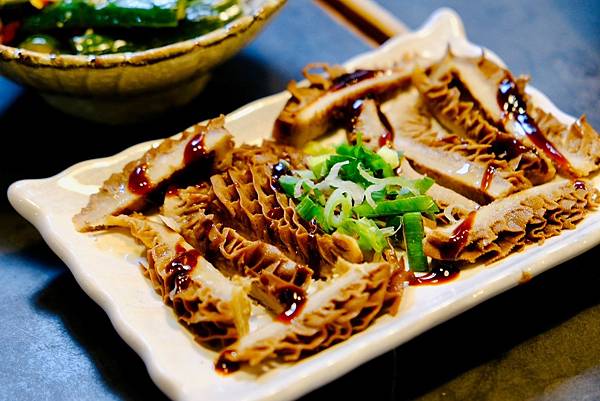 【板橋巷弄必吃牛肉麵】吾時•食:清燉湯頭極品、五椒麻辣湯底超