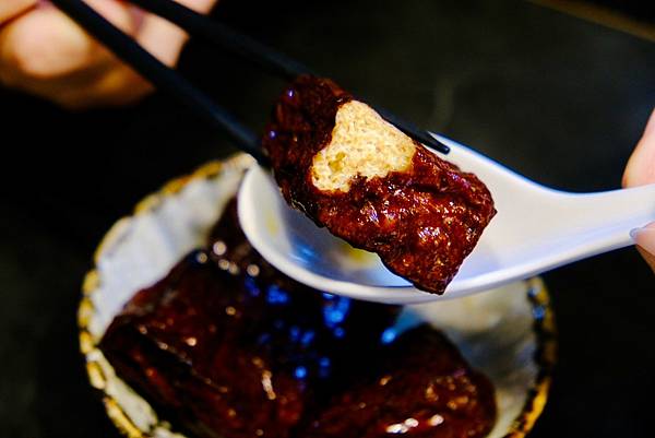 【板橋巷弄必吃牛肉麵】吾時•食:清燉湯頭極品、五椒麻辣湯底超