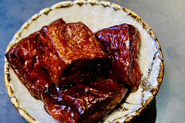 【板橋巷弄必吃牛肉麵】吾時•食:清燉湯頭極品、五椒麻辣湯底超