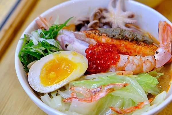 【台北士林美食】秋冬最強!仕紳品麵|法式雞湯x創意一麵兩吃|