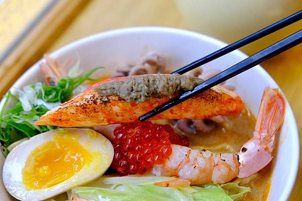 【台北士林美食】秋冬最強!仕紳品麵|法式雞湯x創意一麵兩吃|