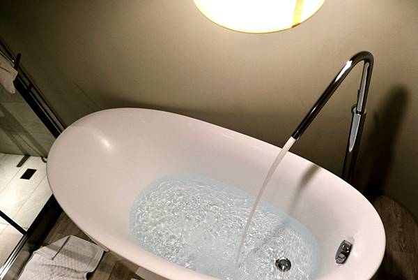 🌿「宜蘭寗夏光線」🏡 寵物友善＋高級設備💎！入住選線香🕯️、
