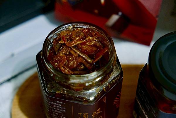 【海深寶御品小卷醬開箱】一瓶征服全家人的飯桌!下班懶人料理必