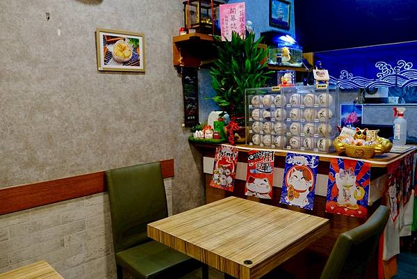【樹林美食】巨猩食堂日式套餐開箱|酥脆炸豬排、香濃炒烏龍!下
