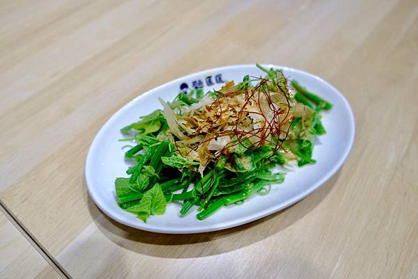 中和最強拉麵吃膩了？🍜我的OL午餐首選大公開！厚醇豚骨＋嫩胸