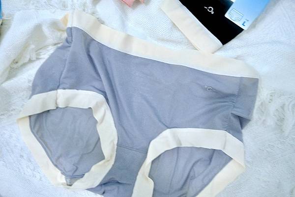 🔥真的像沒穿內褲?!瑟夫貝爾石墨烯內褲實穿開箱|涼感爽到爆!