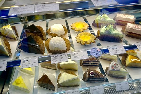鶯歌放鬆小旅行 🍰🧃|玉津咖啡 Y.J COFFEE 國慶店