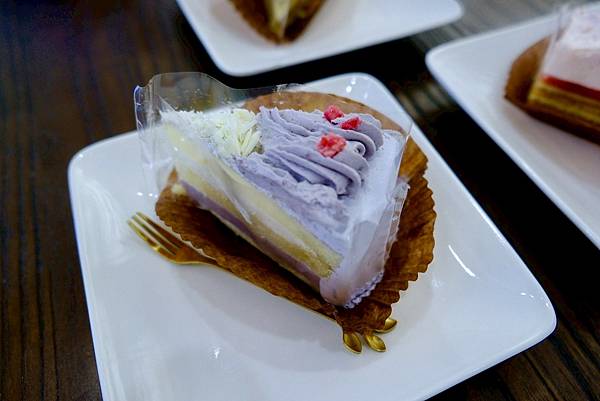 鶯歌放鬆小旅行 🍰🧃|玉津咖啡 Y.J COFFEE 國慶店