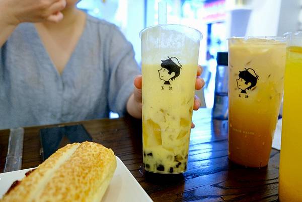 鶯歌放鬆小旅行 🍰🧃|玉津咖啡 Y.J COFFEE 國慶店