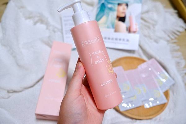 從「藝術痕跡」到「水潤肌光」✨OL親測ÉTERNITÉ奇蹟撫
