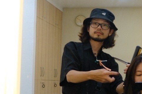 職場也能駕馭的自然髮色!森晴髮廊剪+染+護一次搞定✨