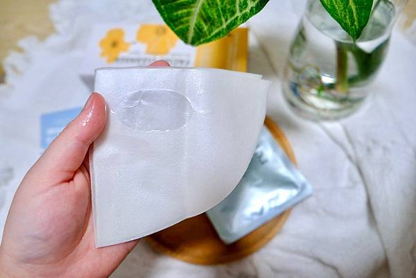 夏日保養神隊友!從洗臉到防曬,打造上班族水光肌的秘密武器 f