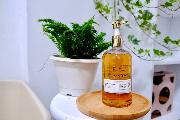 下班後的療癒秘密！終結夏日背痘、尷尬體味的命定沐浴乳實測！米