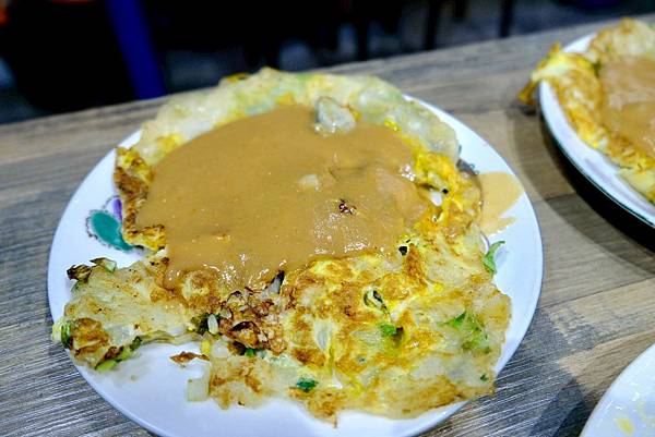 台北大同區美食｜東時鮮蚵——台北最強蚵仔煎在這！😭 巨無霸鮮