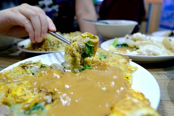 台北大同區美食｜東時鮮蚵——台北最強蚵仔煎在這！😭 巨無霸鮮