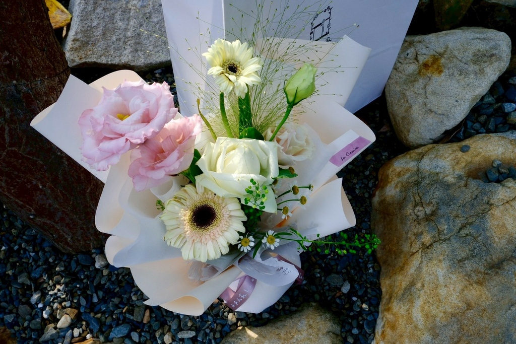 直擊PARK2草悟廣場「小戶人家」24H鮮花販賣機 💐,NT