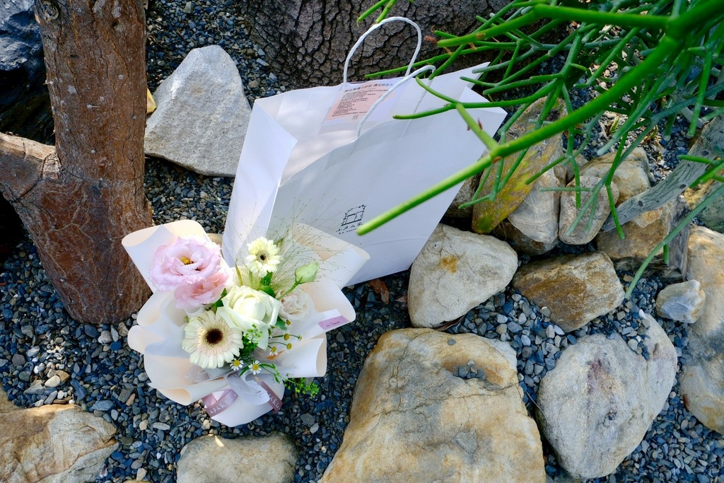 直擊PARK2草悟廣場「小戶人家」24H鮮花販賣機 💐,NT