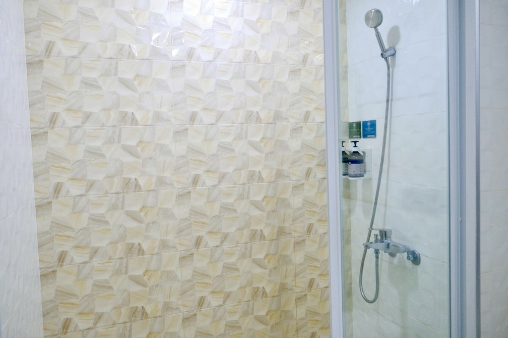 Mr. Mantter 曼特先生豪華雙人房開箱：藍金配色美哭