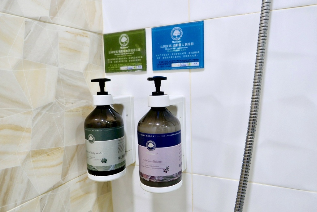 Mr. Mantter 曼特先生豪華雙人房開箱：藍金配色美哭