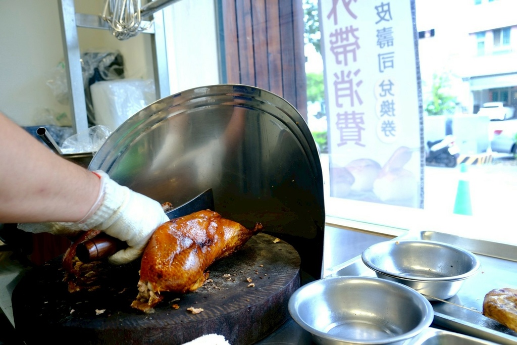 千元有找!台中高CP值烤鴨套餐!琉璃鴨握壽司、濃蝦湯泡飯、焗