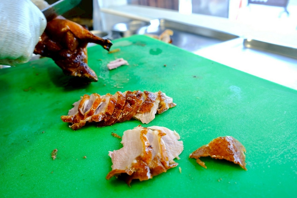 千元有找!台中高CP值烤鴨套餐!琉璃鴨握壽司、濃蝦湯泡飯、焗