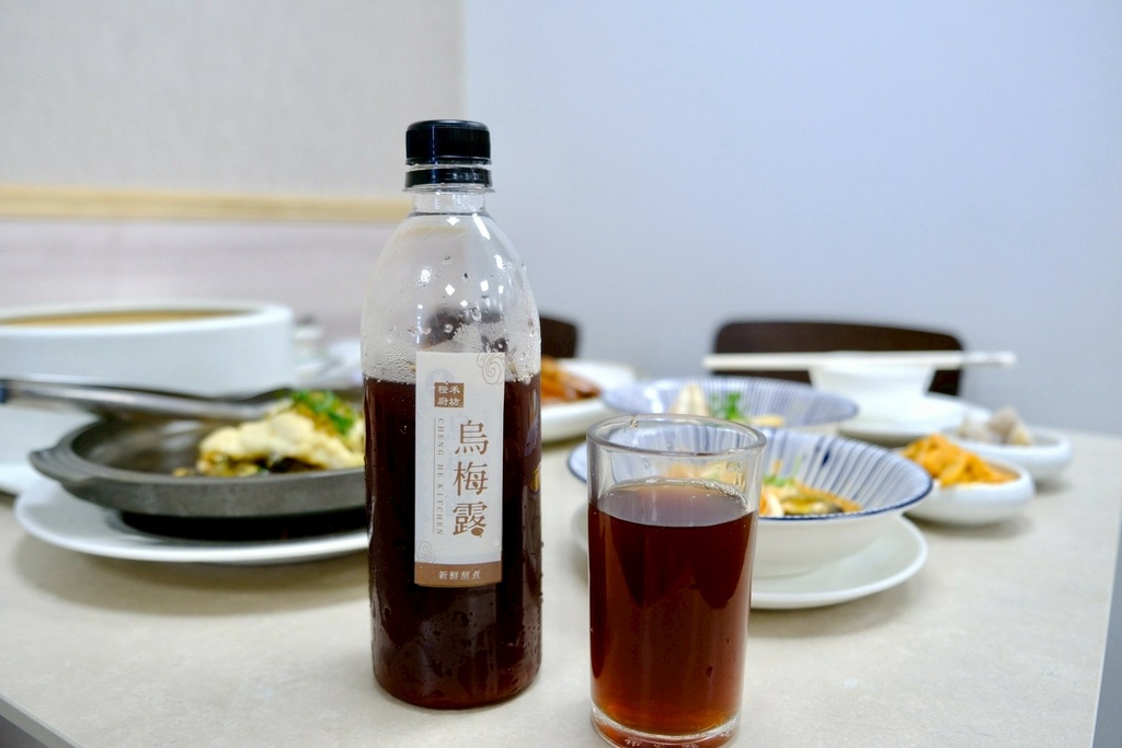 千元有找!台中高CP值烤鴨套餐!琉璃鴨握壽司、濃蝦湯泡飯、焗