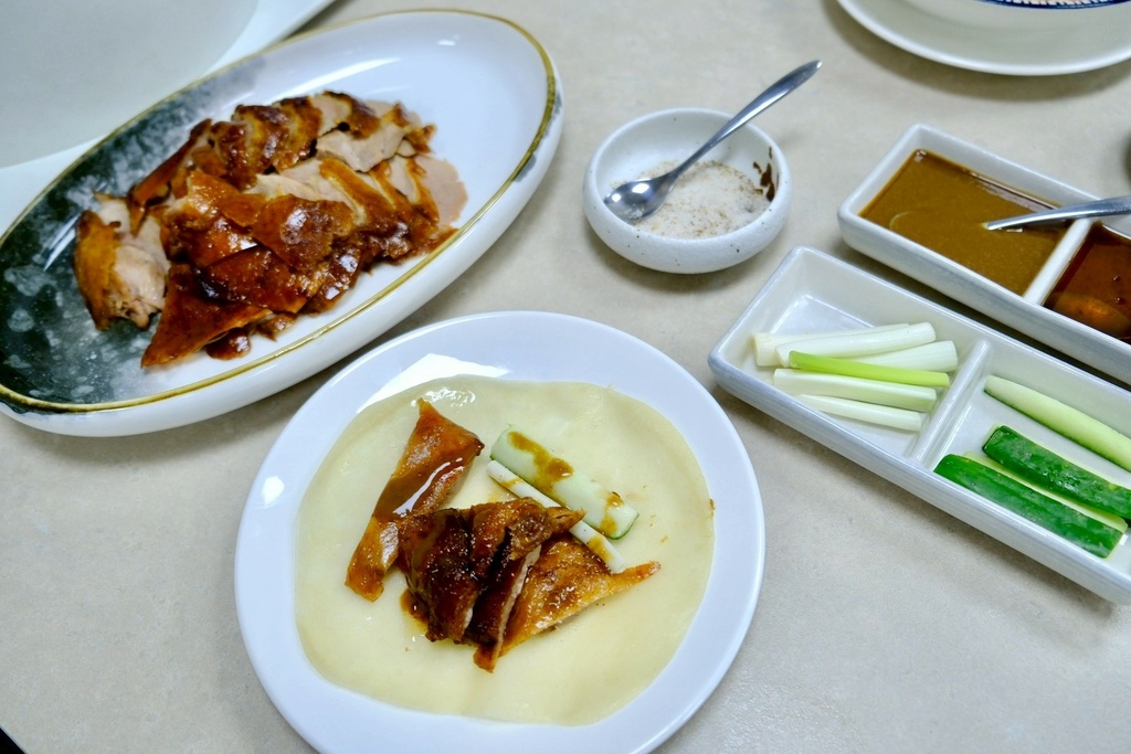 千元有找!台中高CP值烤鴨套餐!琉璃鴨握壽司、濃蝦湯泡飯、焗