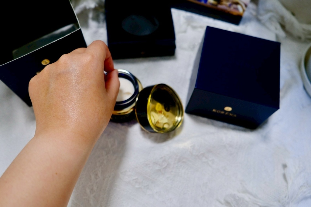 膠原蛋白保養品開箱!KORENA珂蕾娜評價超高,韓國醫美級臉