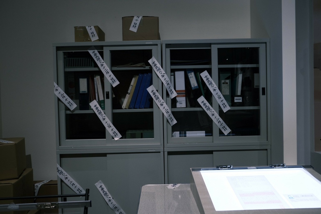 林口不只三井Outlet！新開幕「國家檔案館」一日遊：絕美紅