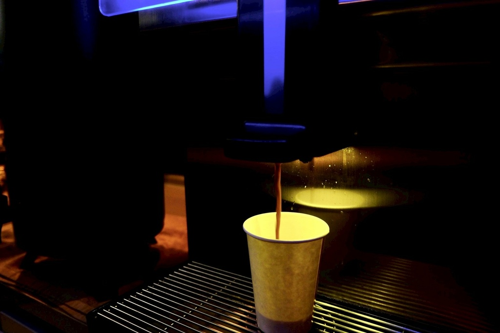 二訪板橋按摩新地標!開箱Google 5星「解壓所RAR」: