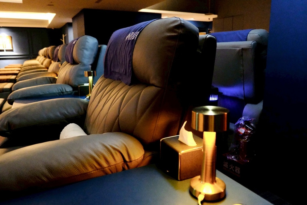 二訪板橋按摩新地標!開箱Google 5星「解壓所RAR」: