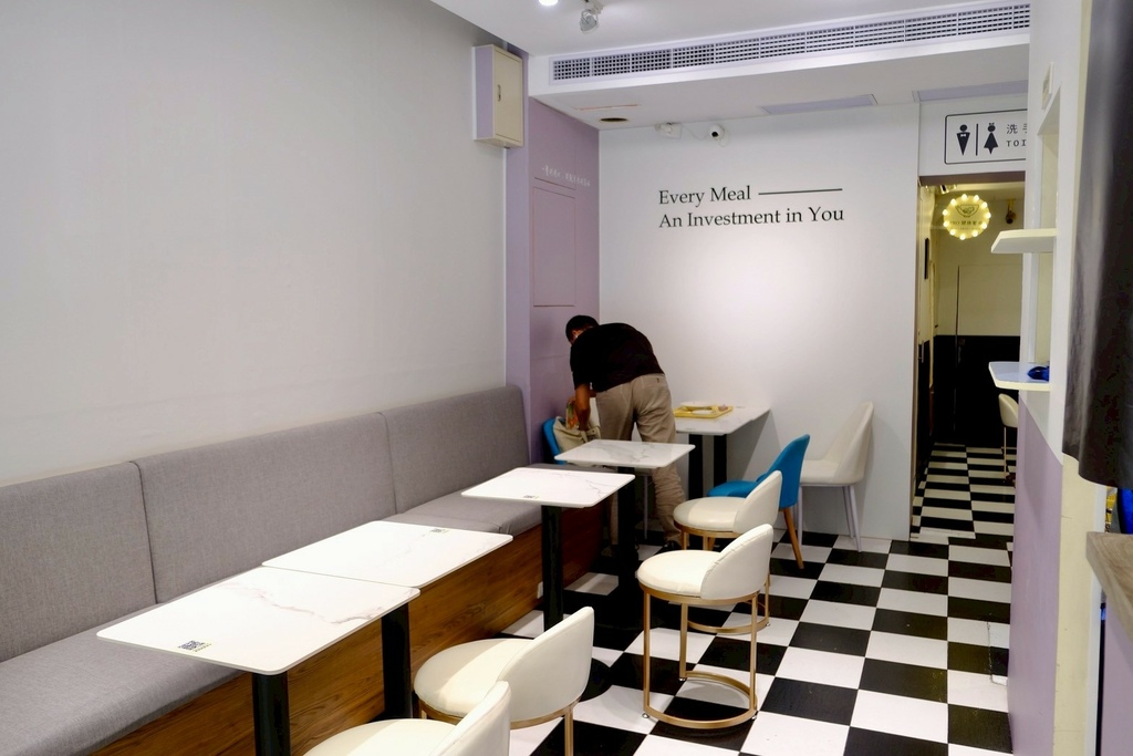 善導寺美食｜上班族午餐救星！這不是吃草，是能當正餐的「溫沙拉