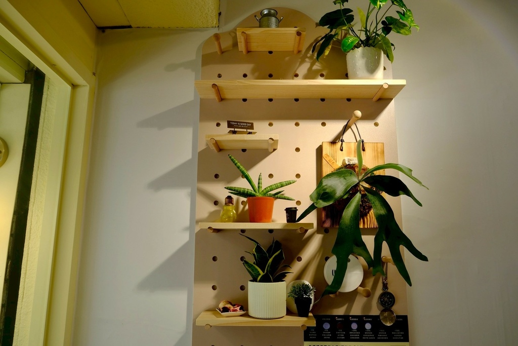 善導寺美食｜上班族午餐救星！這不是吃草，是能當正餐的「溫沙拉