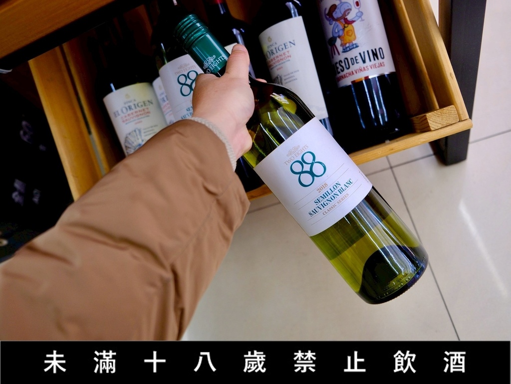OK超商葡萄酒分享》喬山生機「88經典聖美倫白蘇維翁」白酒評