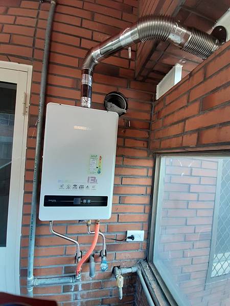 2020514熱水器安裝完成_201017_3.jpg 2020514熱水器安裝完成_201017_3.jpg