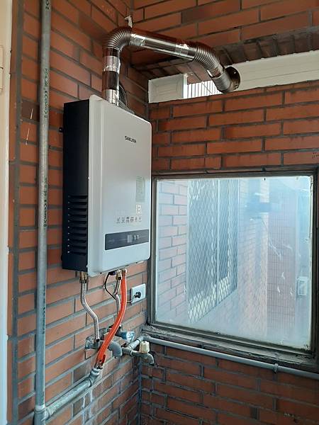 2020514熱水器安裝完成_201017_4.jpg 2020514熱水器安裝完成_201017_4.jpg